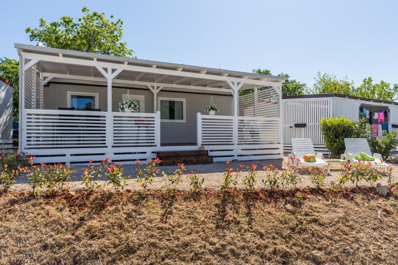 Zelena Laguna Mobile Homes Mugeba Экстерьер фото
